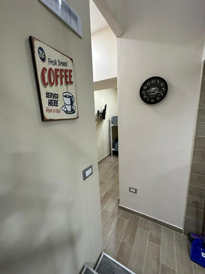 Napoli Centro - La Casa Di Cate Bed & Breakfast Exterior foto